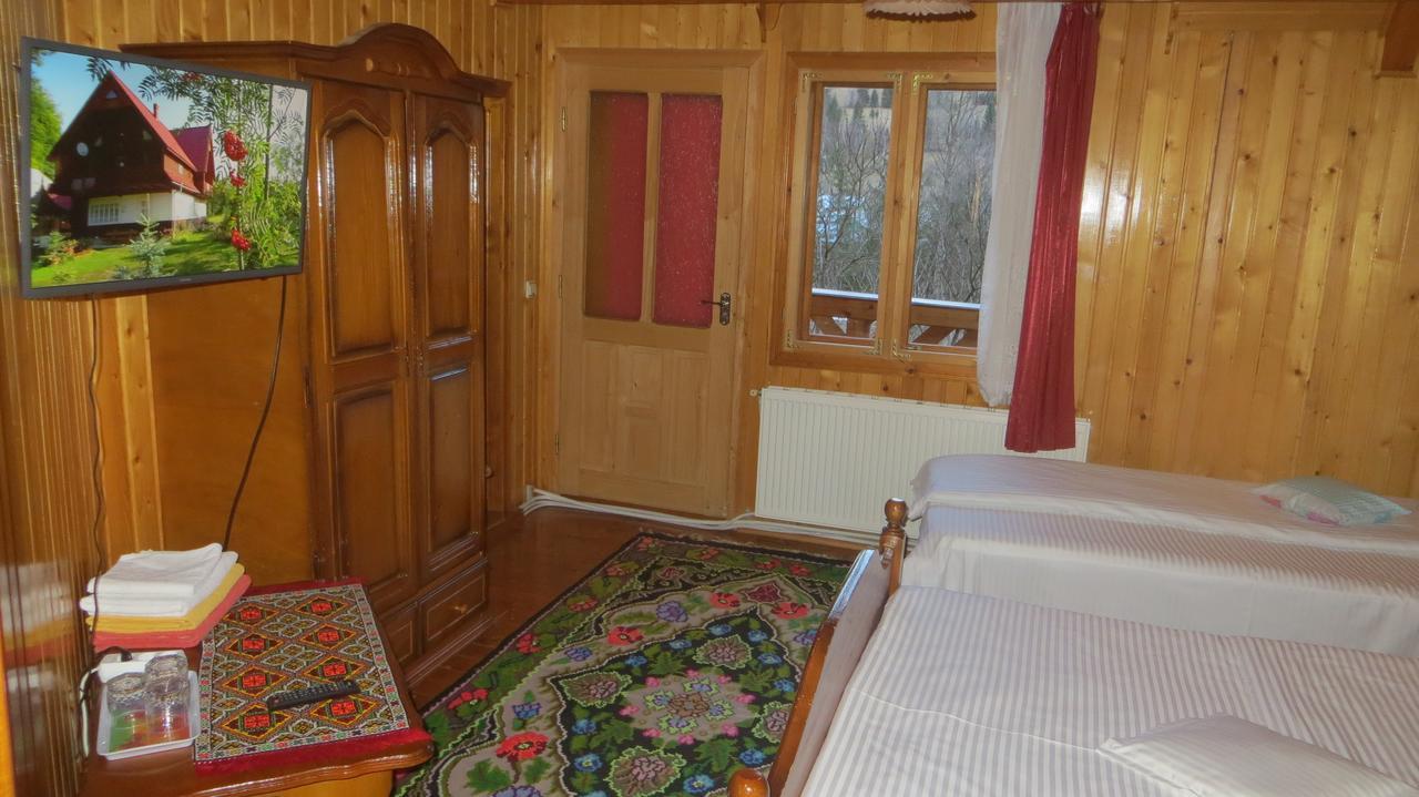 Pensiunea Poiana De Vis Sucevita Dış mekan fotoğraf